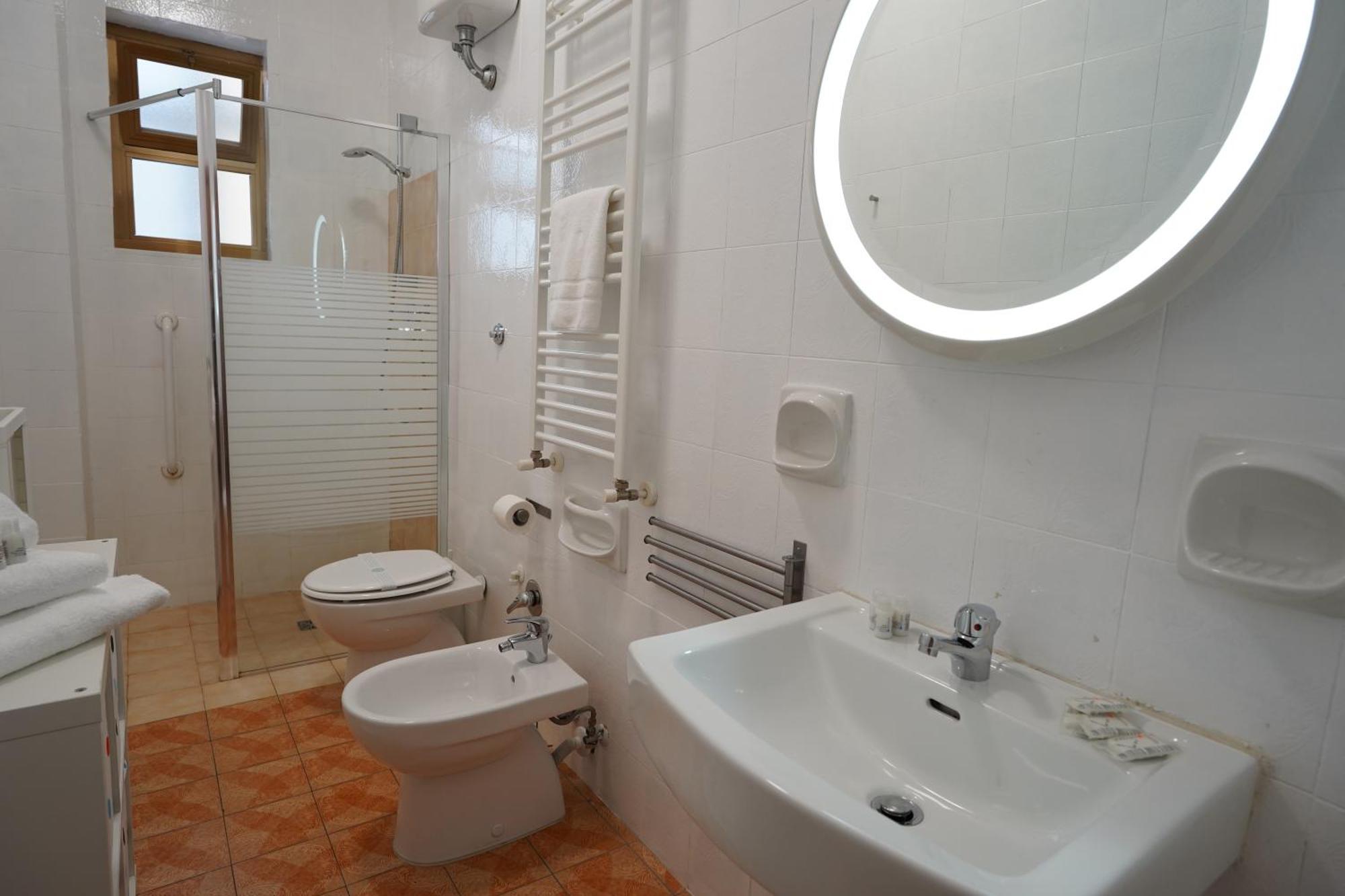 Abate Gimma Apartment 10 Minutes From St Nicholas Cathedral Bari Exteriér fotografie
